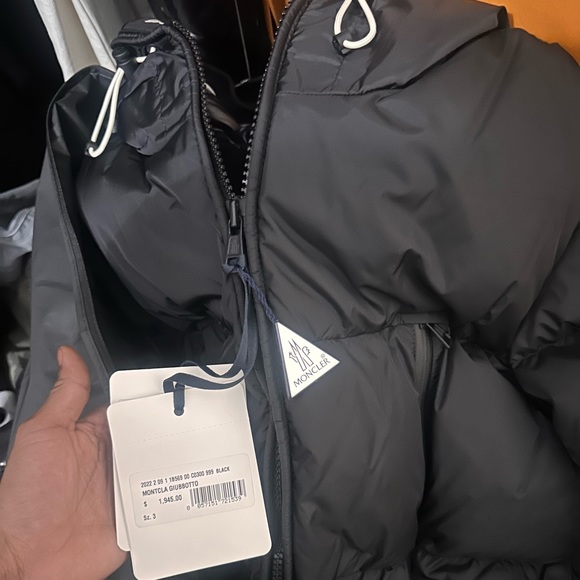Brand new Moncler - Picture 2 of 3